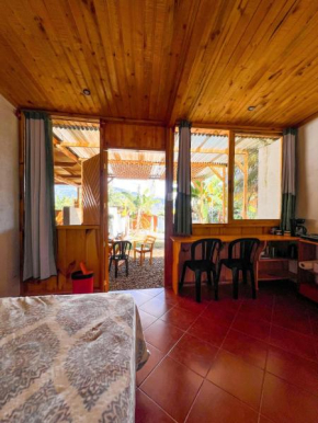 Cabañas del Lago, interior